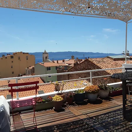 T4 Terrasses Vieille Ville, * Аяччо