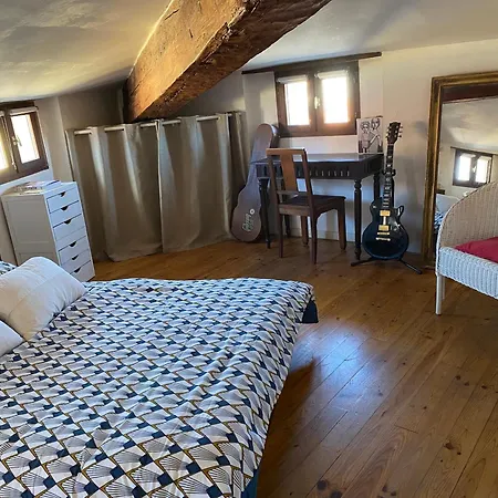 T4 Terrasses Vieille Ville, Апартаменты