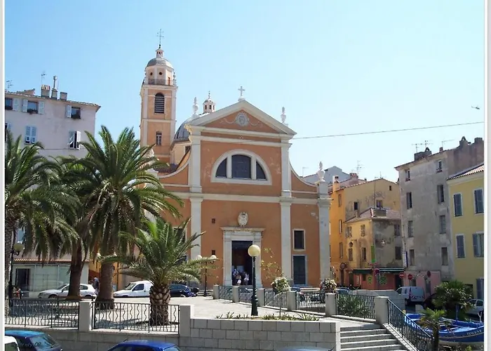 T4 Terrasses Vieille Ville, Apartmán Ajaccio (Corsica)